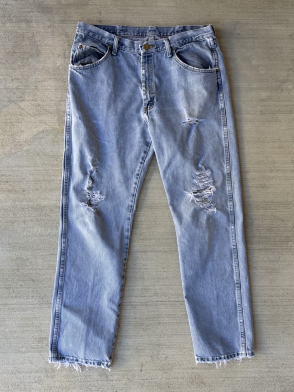 Vintage Wrangler Distressed Jeans Light Wash Denim Straight Leg Y2K Men's 36x32